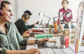 Online tools en hybride werken_705x220.jpg