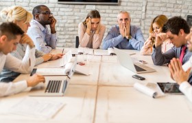 Hoe je aan taal herkent dat een team vastloopt