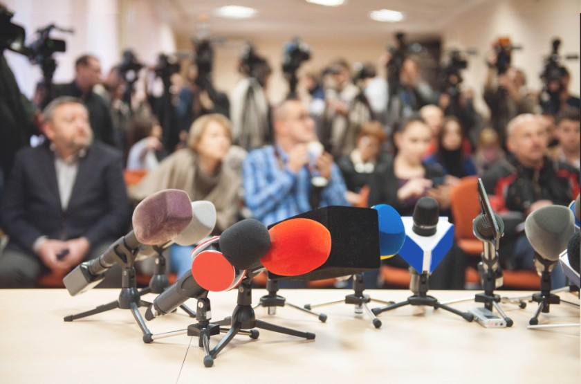 persconferentie met publiek 950x635.jpg