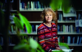 Eveline Tonken