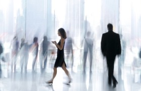 LOGNW_shutterstock-moving-people.jpg