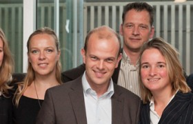 Beeld winnaars Galjaardprijs 2010.jpg