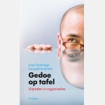 C#4 gedoe op tafel.jpg