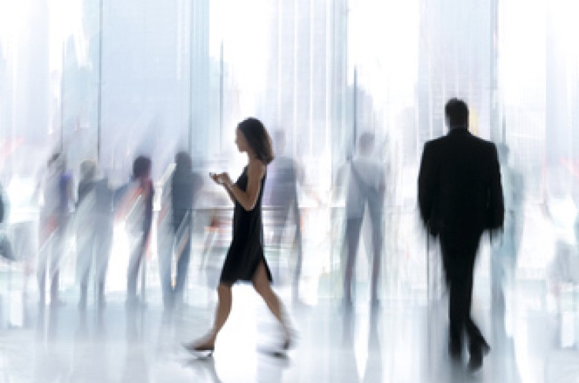 LOGNW_shutterstock-moving-people.jpg