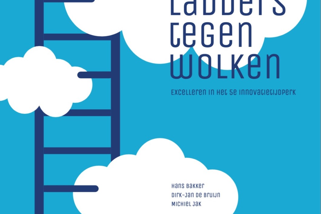 Ladders wolken cover.jpg