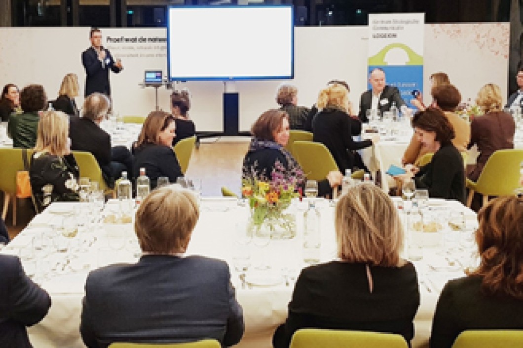 Onder Professoren 19 november 2019 705x220.jpg