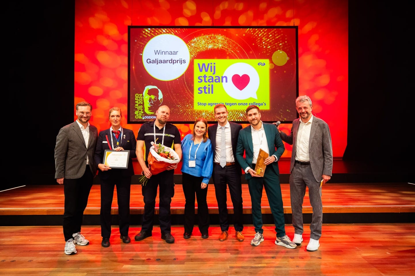 Campagne '#wijstaanstil' van NS wint Galjaardprijs 2024