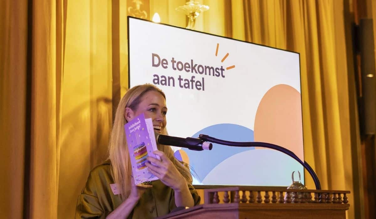 Dichtmenselijk